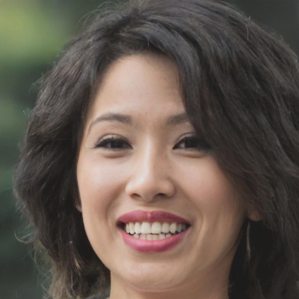 Elena Rodriguez, Business Strategy Consultant at ununamoratavuo